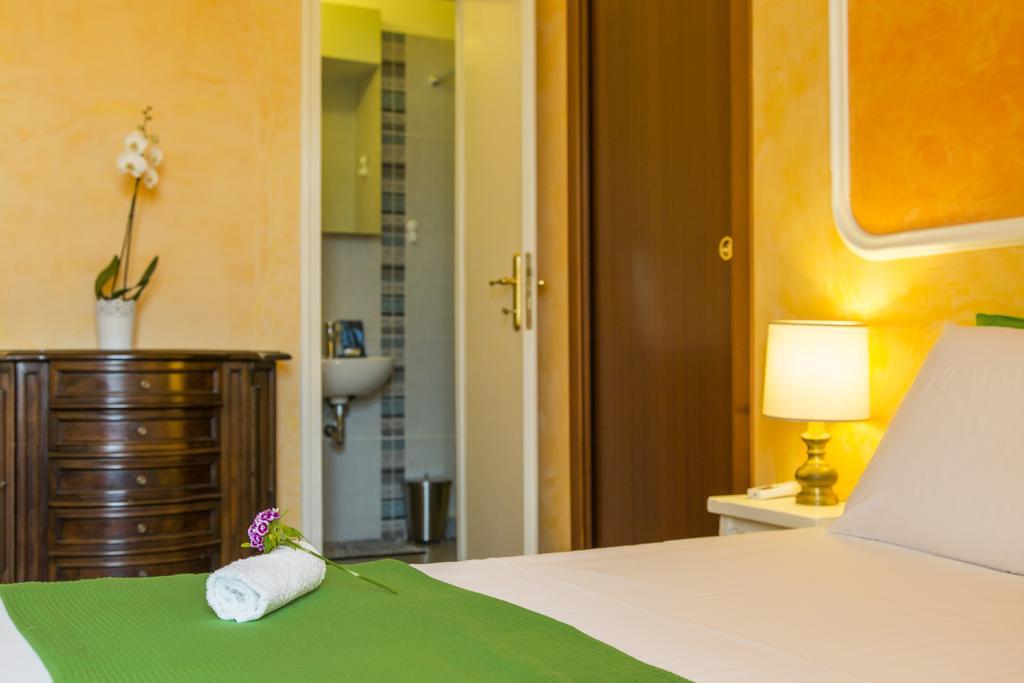 Roma Termini Apartment Esterno foto